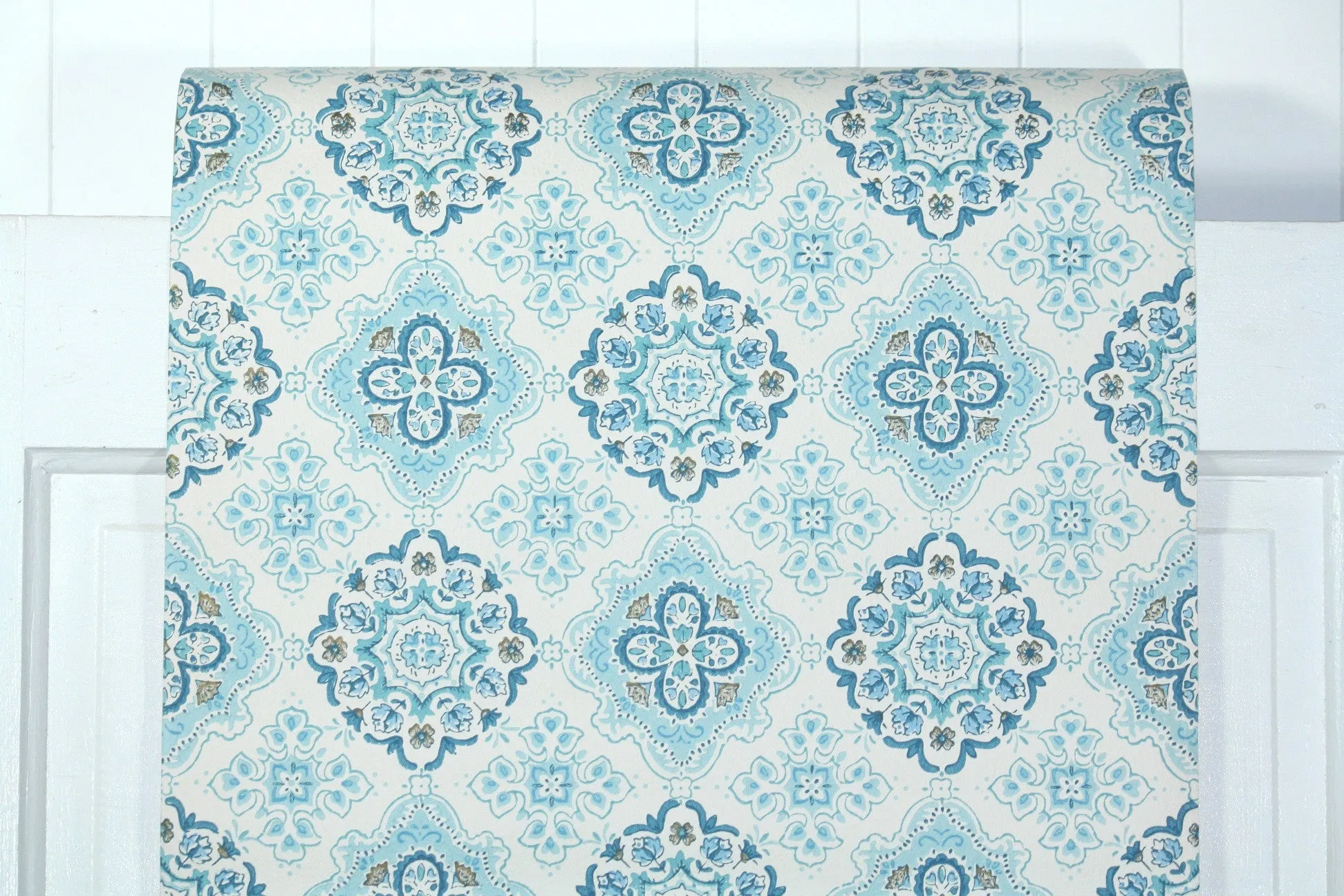 1960s Geometric Vintage Wallpaper