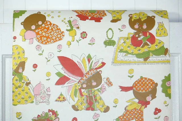 1970s Childrens Vintage Wallpaper