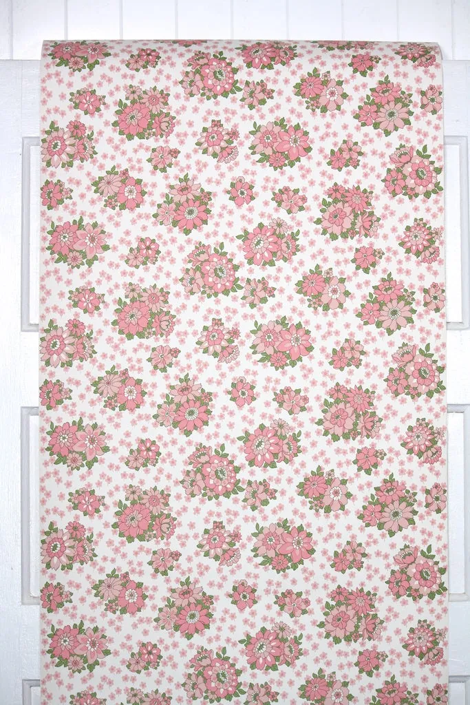 1970s Floral Vintage Wallpaper
