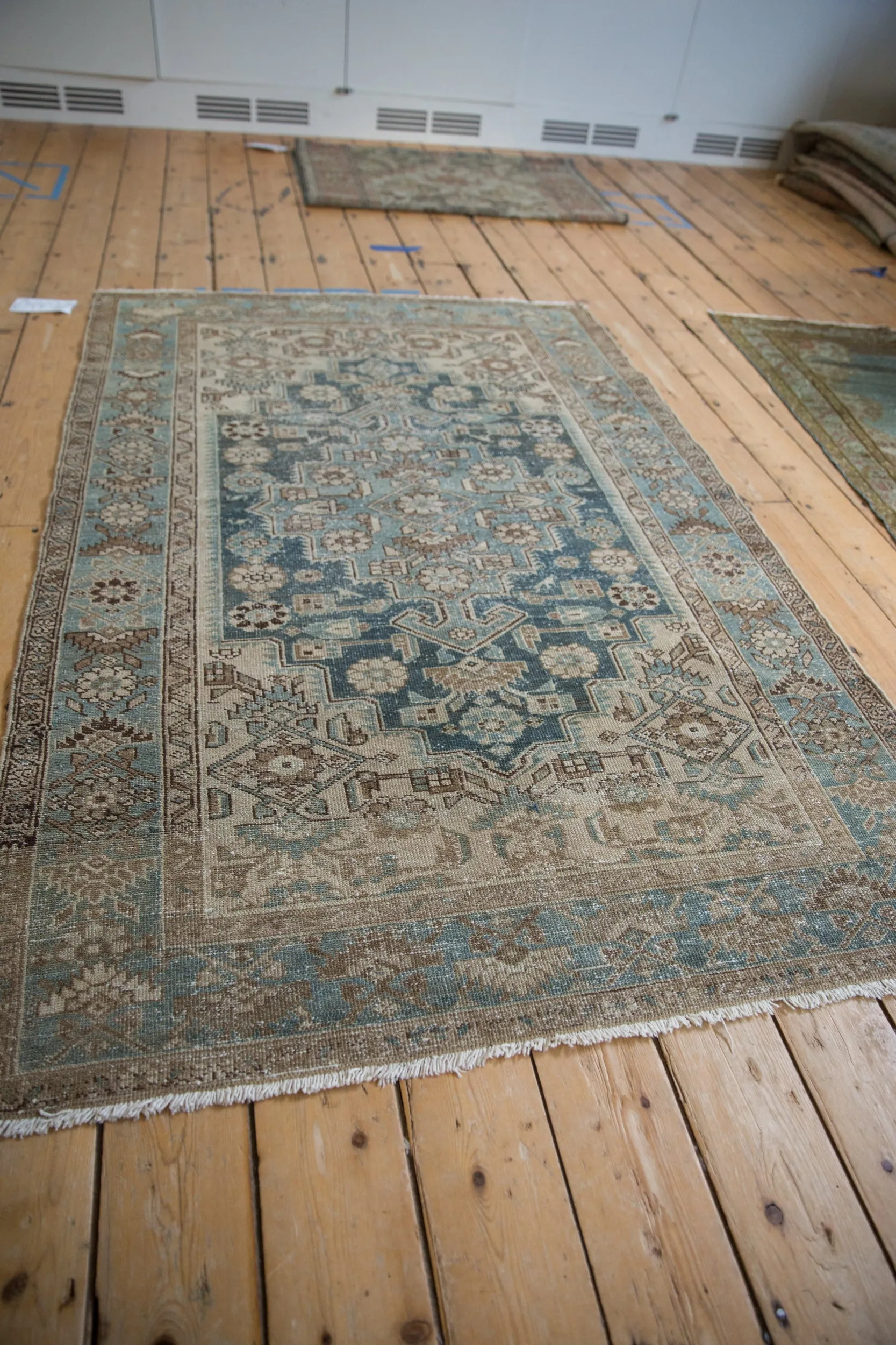 4x6.5 Vintage Distressed Hamadan Rug