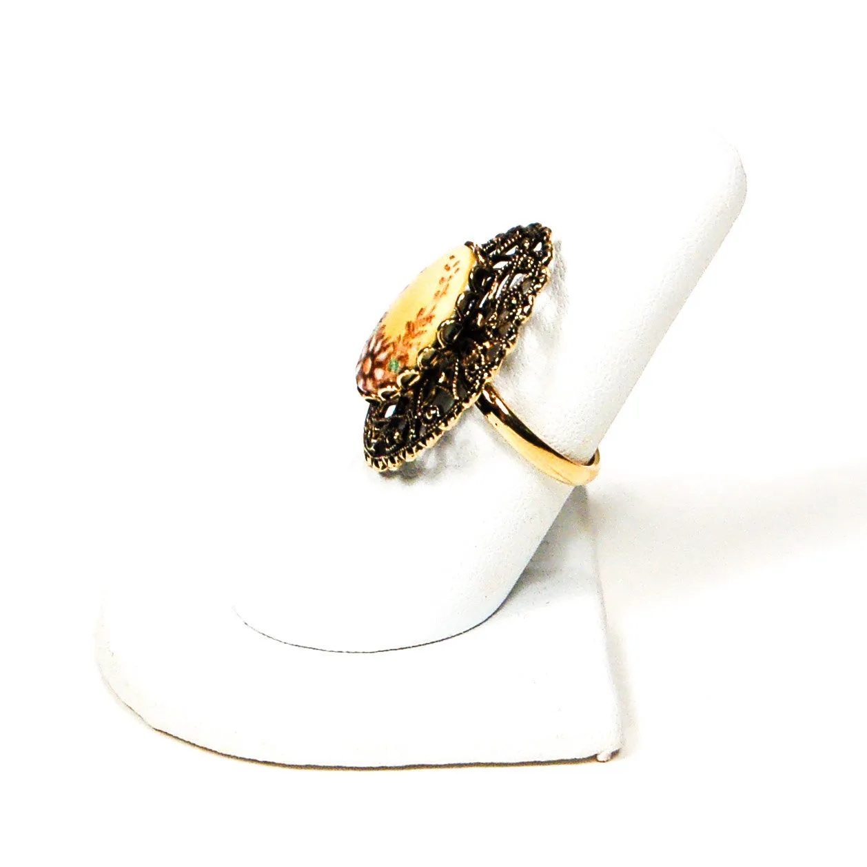 Adjustable Filigree Painted Daisy Flower Ring