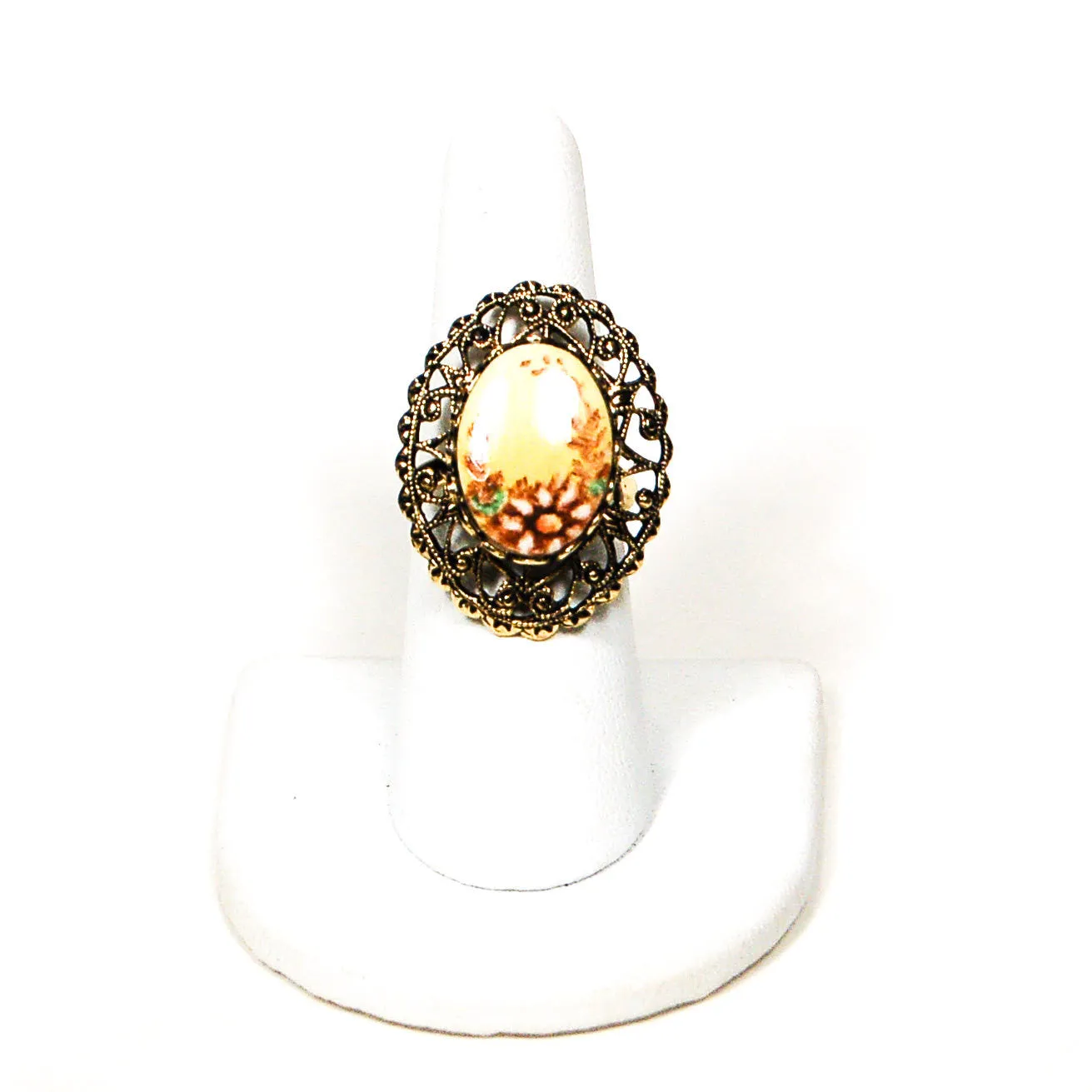 Adjustable Filigree Painted Daisy Flower Ring