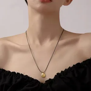 Adjustable Rope Minimalist Shell Pendant Necklace