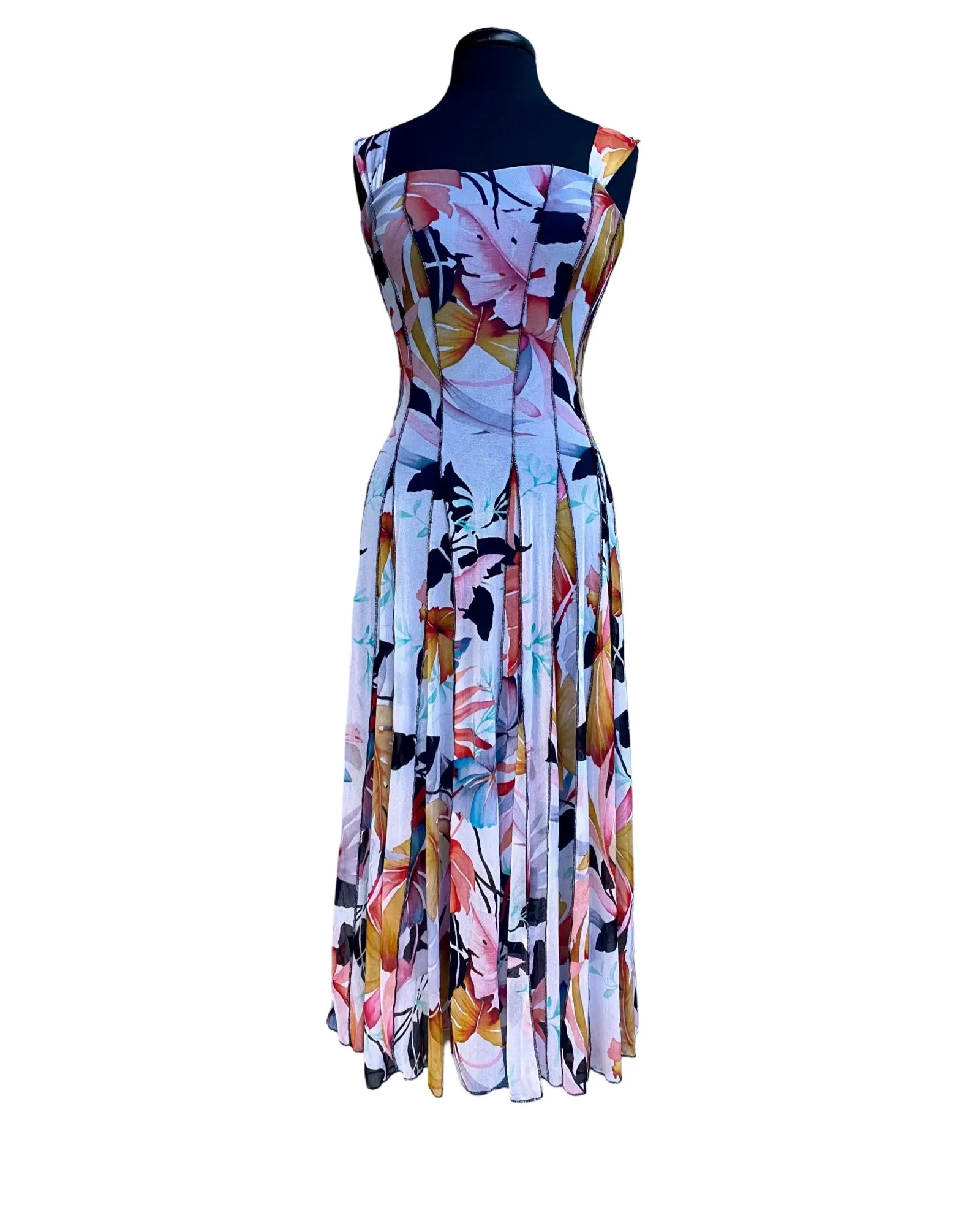 AGNES Sleeveless Mid Calf Fit N Flare Mesh Dress