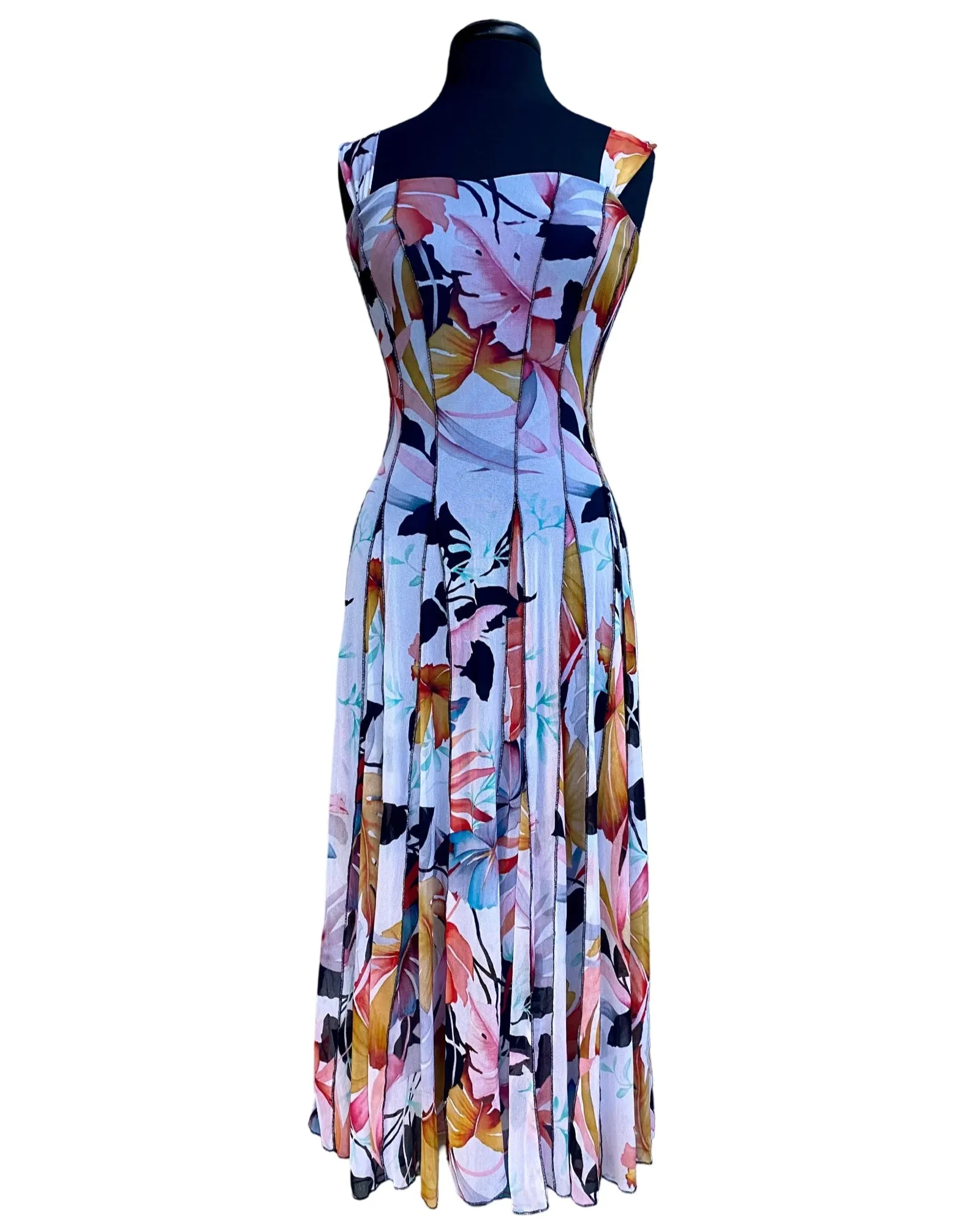 AGNES Sleeveless Mid Calf Fit N Flare Mesh Dress