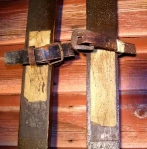 Antique Vintage Montgomery Ward 1920 Youth Skis