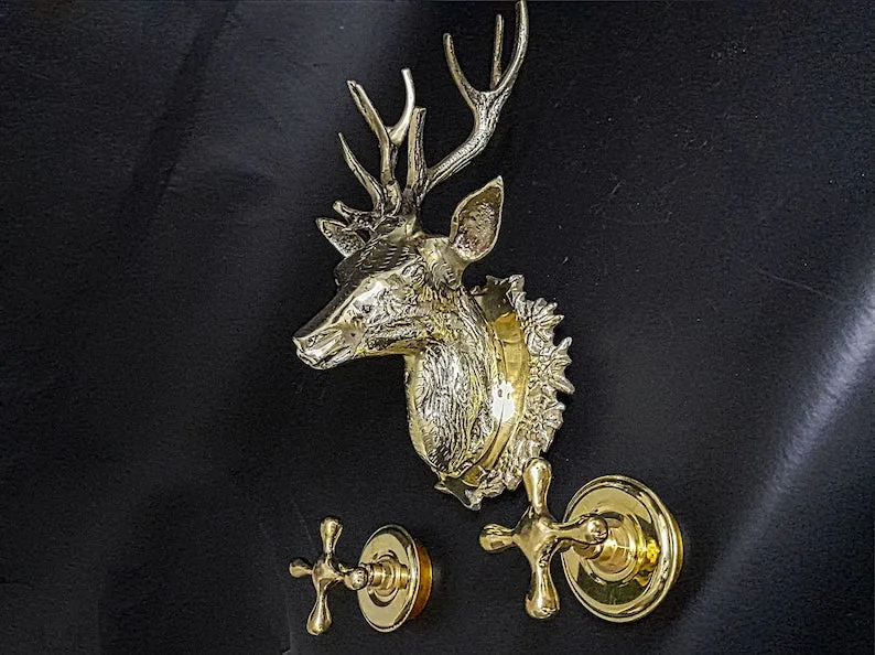 Brass Deer Head Faucet: Elegant Bathroom & Kitchen Tap with Brass Valve