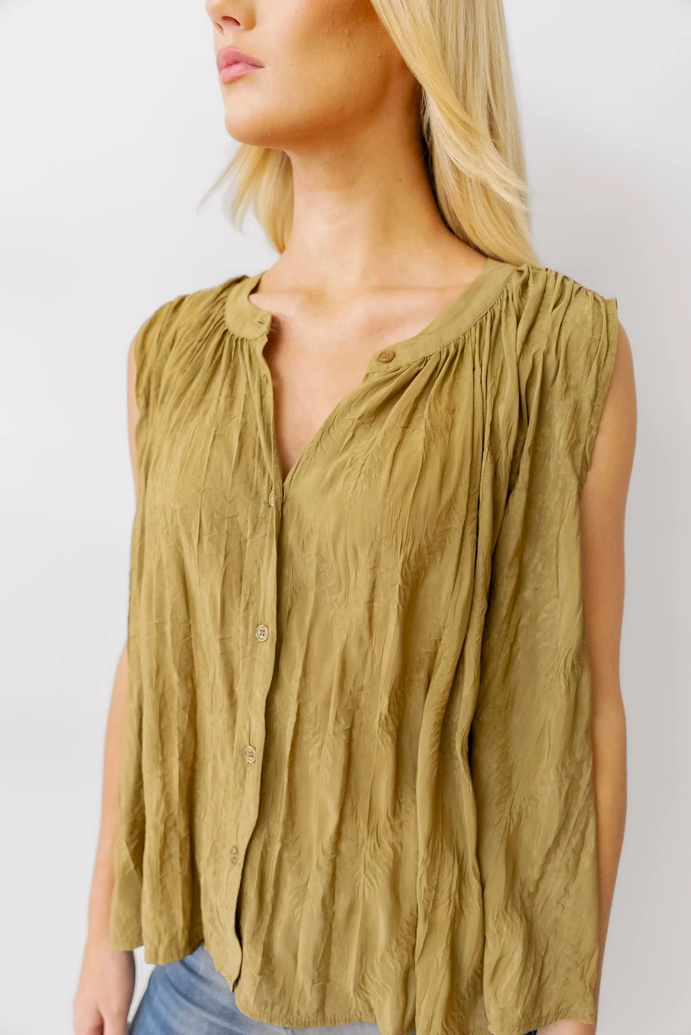 By Together Sleeveless Button Shirt