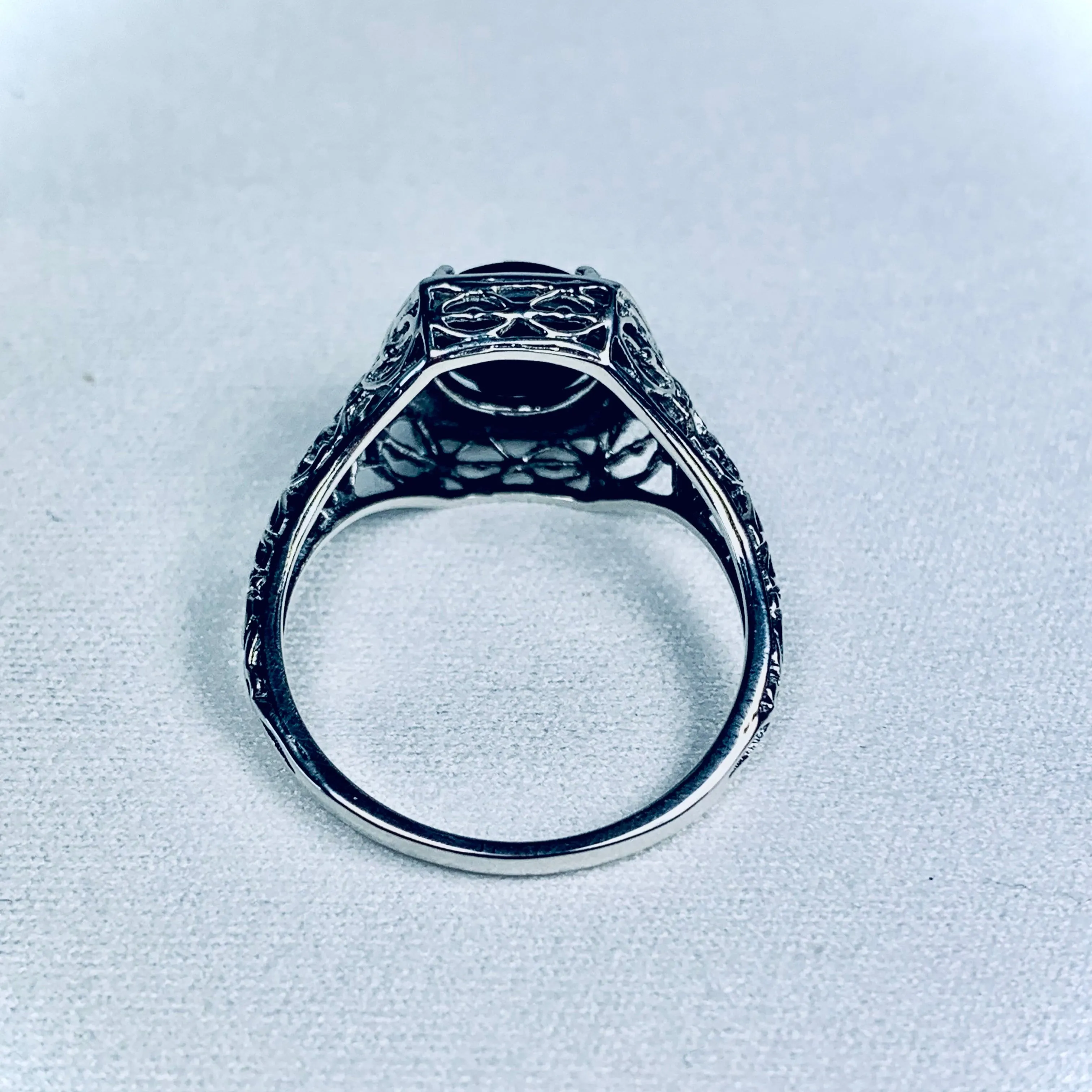 Cameo Ring, Black & White Rose Cameo, Sterling Silver Filigree D417