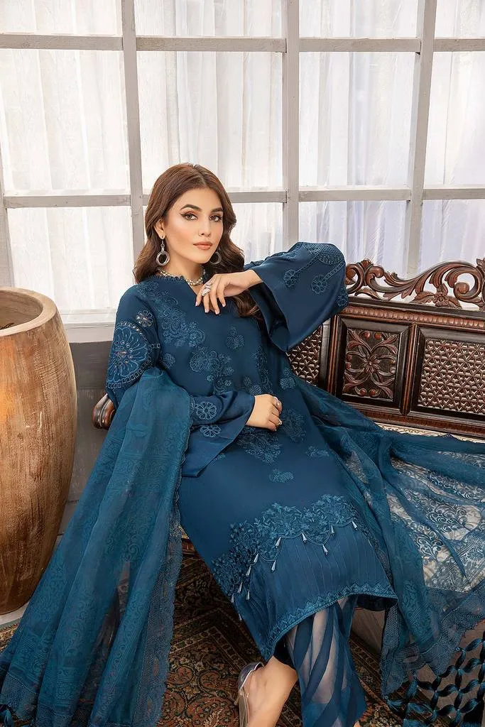 CKR-002 | Charizma Viscose Karandi Collection Winter Volume 1 2021-2022 | Unstitched Embroidered Viscose Karandi Suits