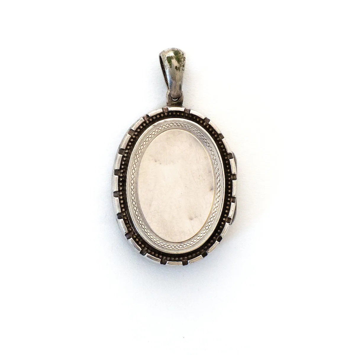 Classic Silver Oval Locket