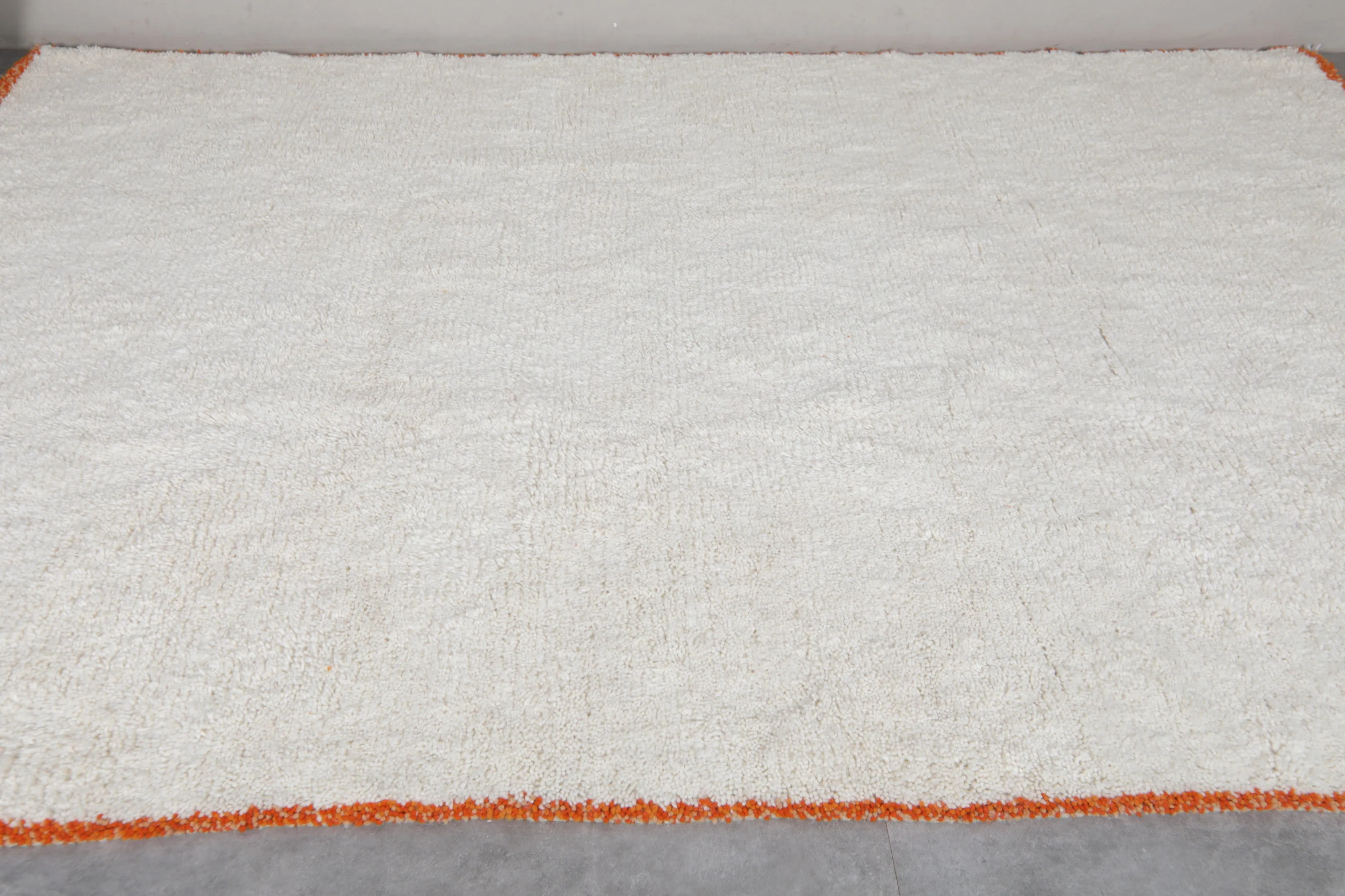 Custom Berber rug - Handmade Beniourain Moroccan rug