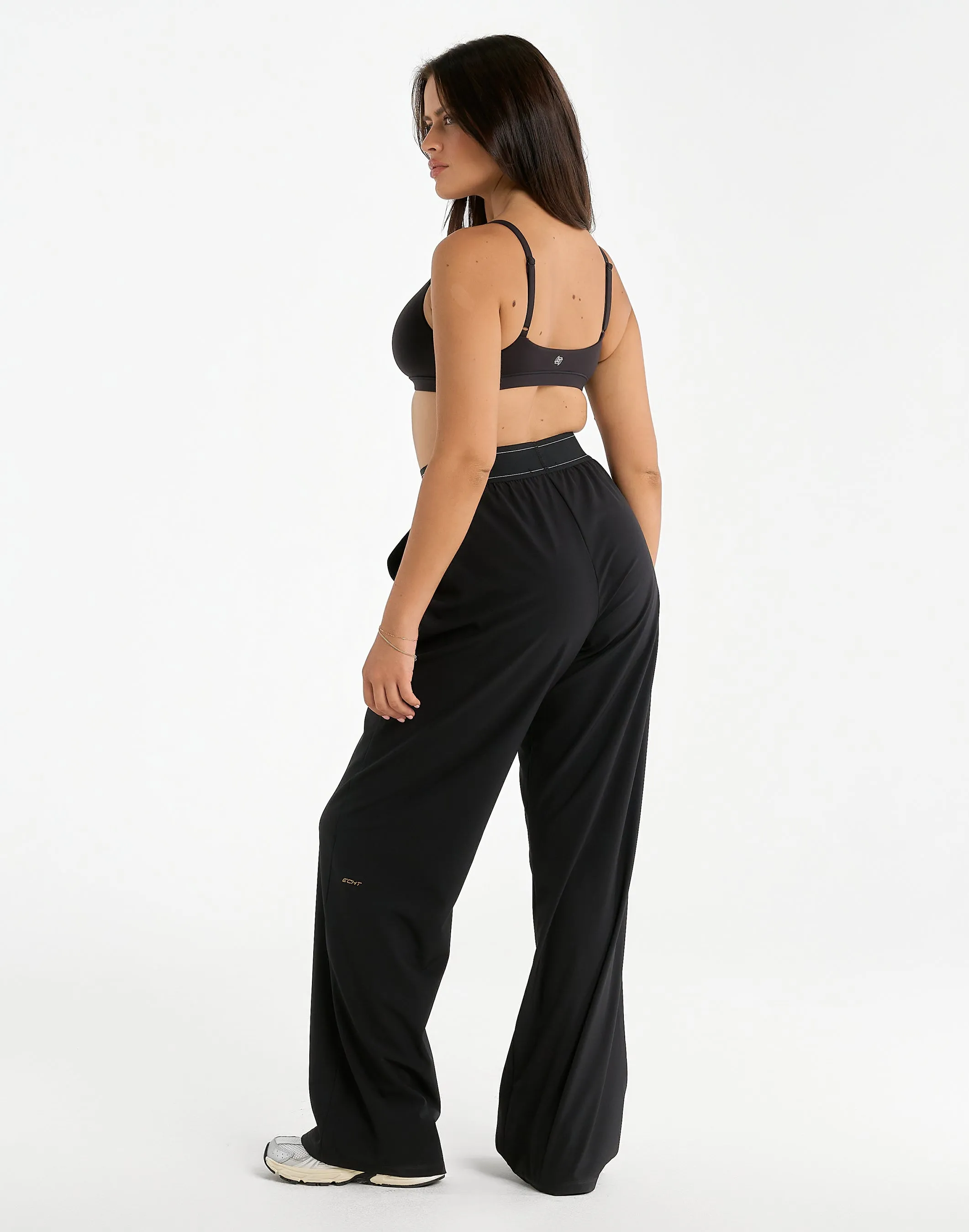 Elemental Scoop Bralette - Black