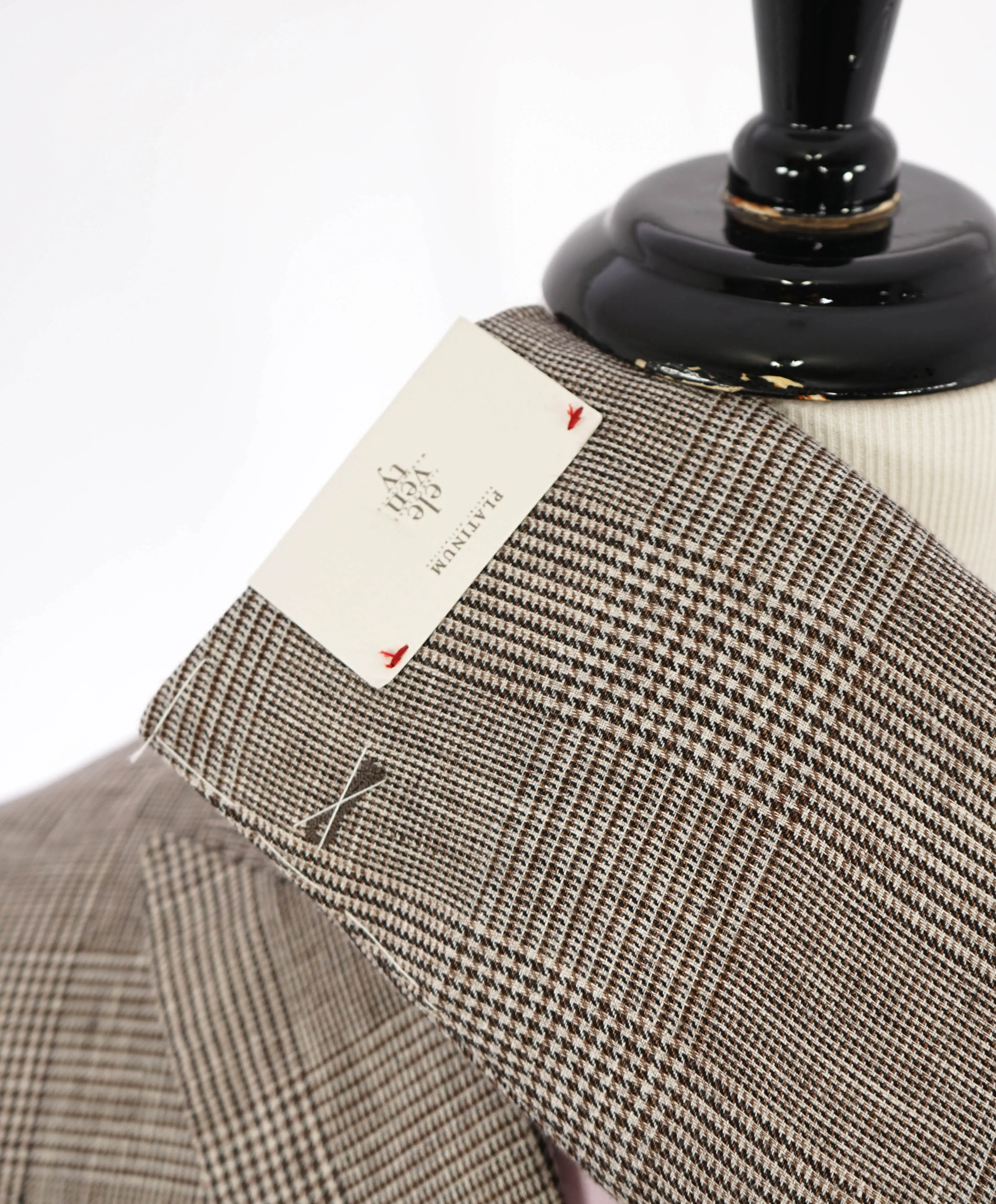 ELEVENTY - Prince Of Wales Check *PURE LINEN* Blazer - 42US (52 EU)