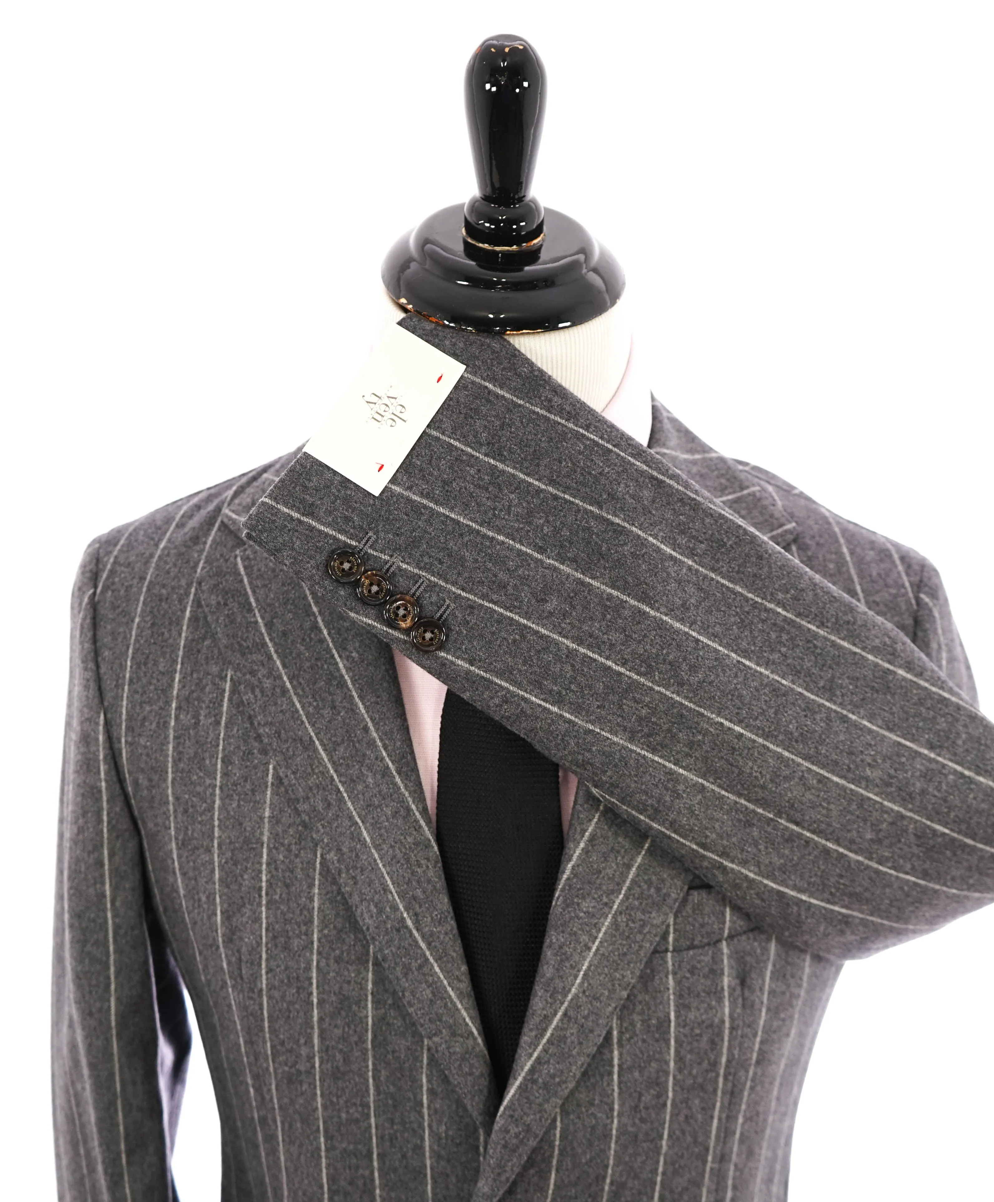 ELEVENTY - "WOOL & CASHMERE" Gray Chalk Stripe Blazer - 40 (50 EU)