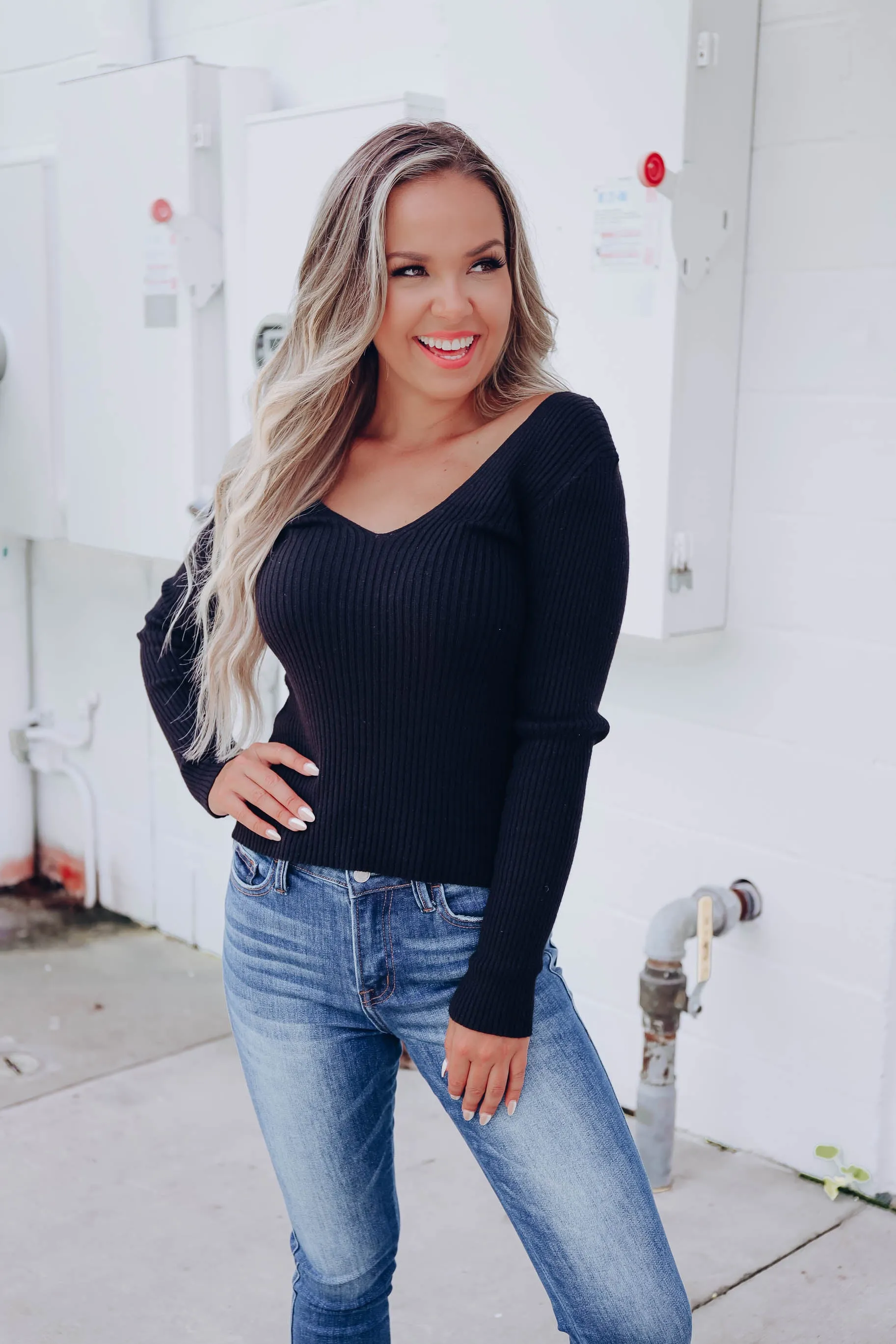 Eli Deep V Sweater - Black