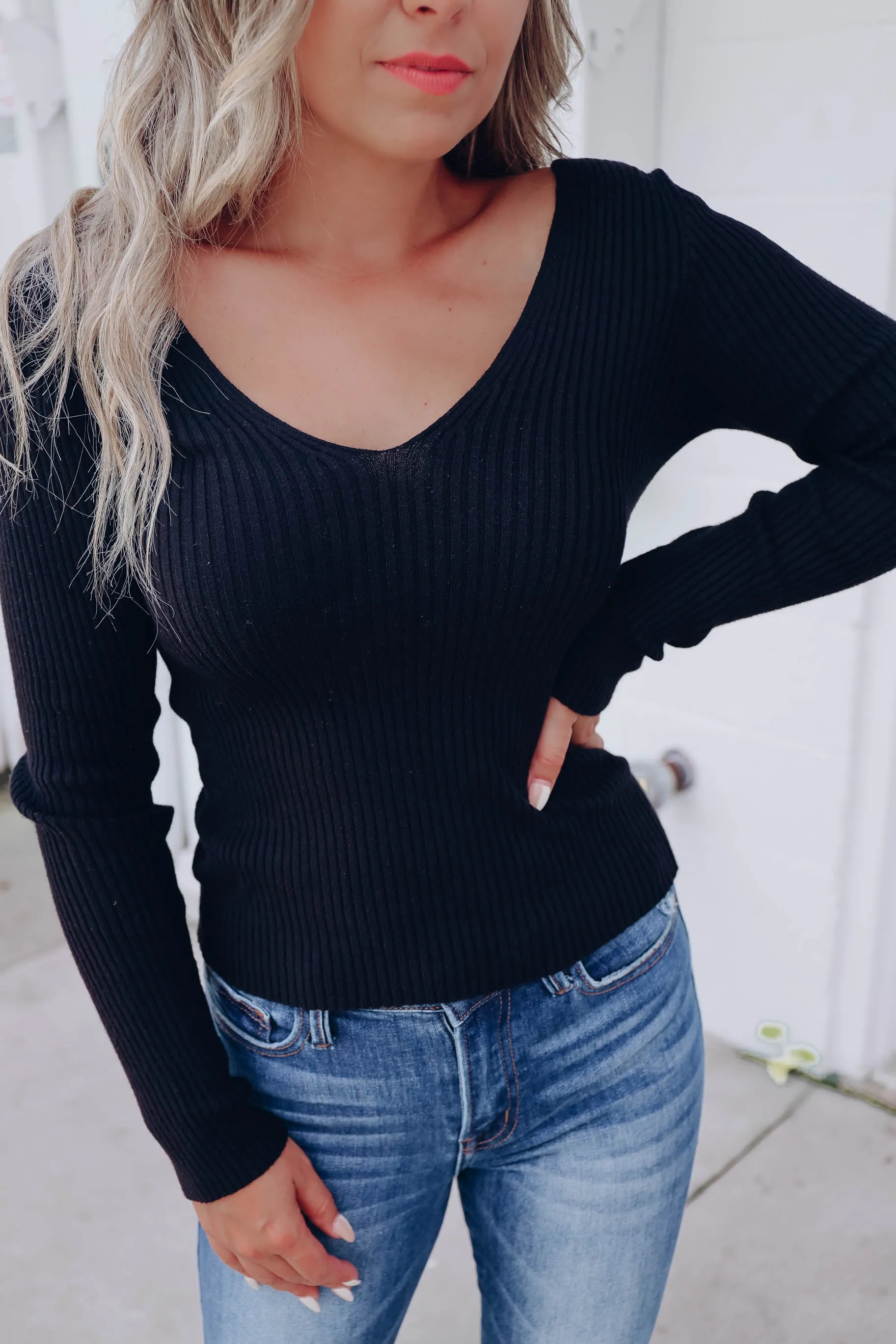 Eli Deep V Sweater - Black