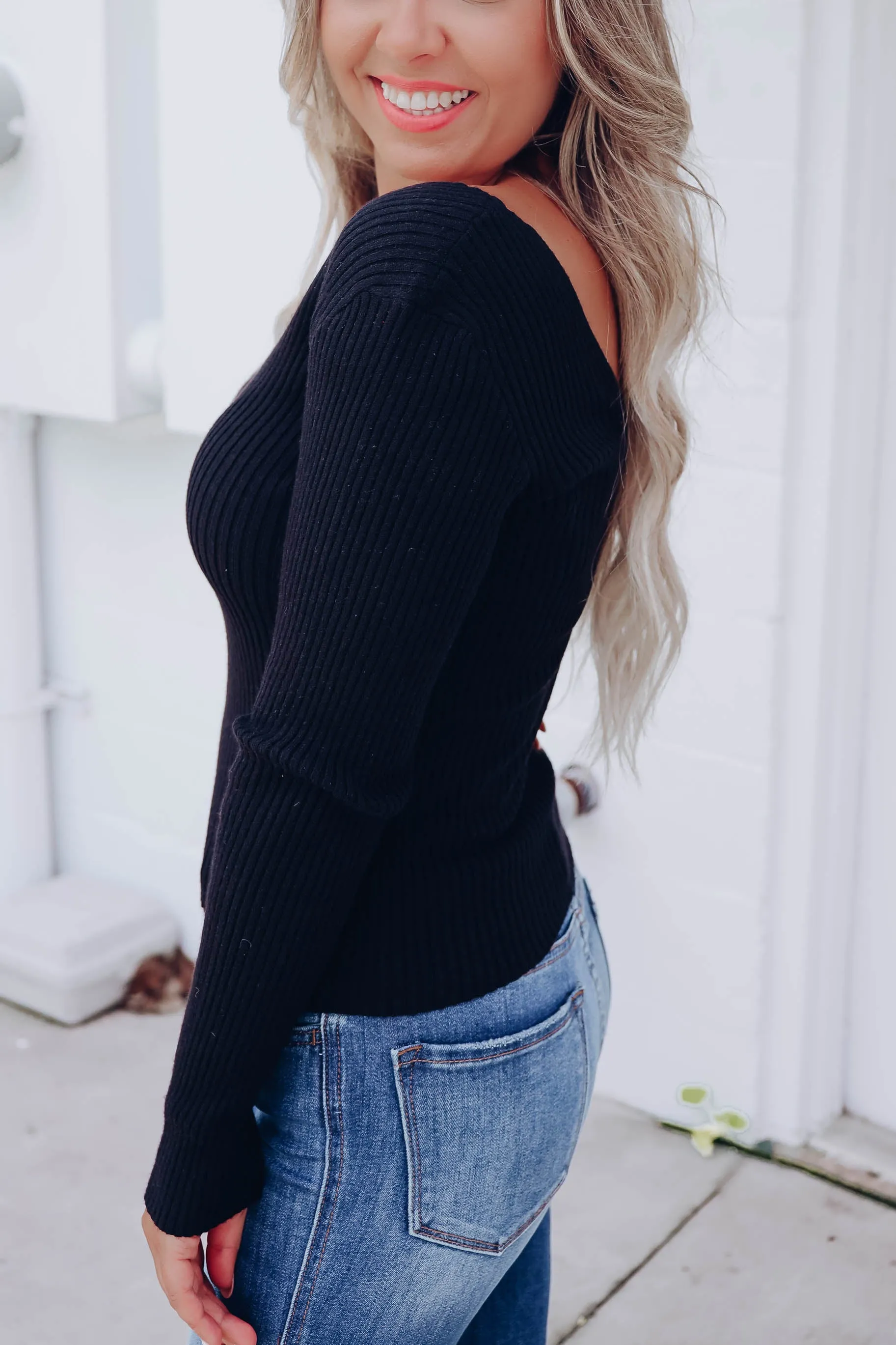 Eli Deep V Sweater - Black