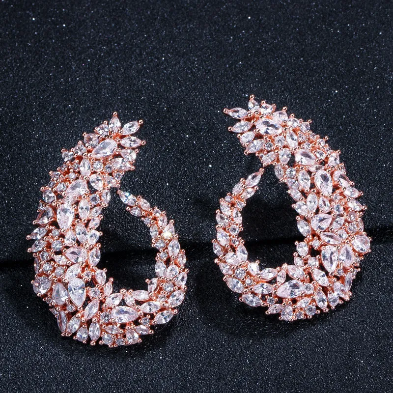 Fashion High-end Atmospheric Leaf Earrings