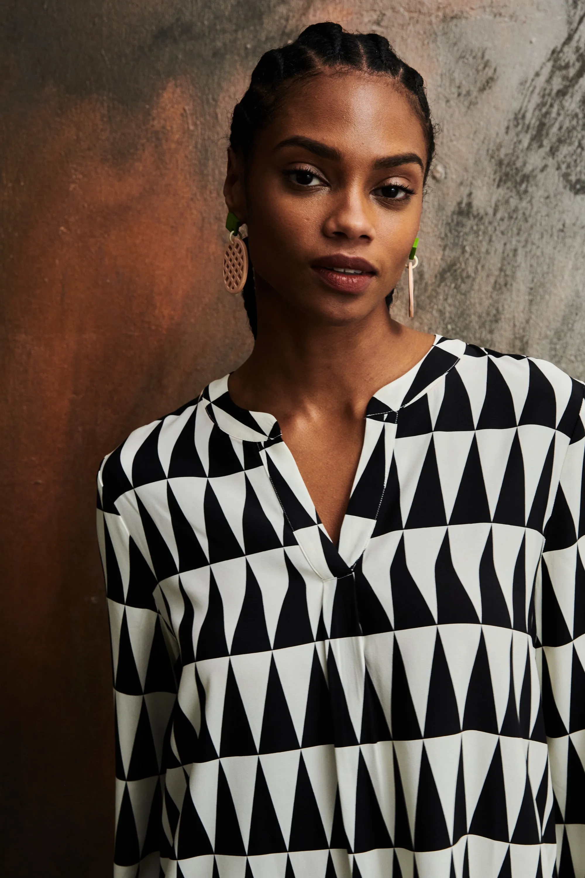 HERZEN'S ANGELEGENHEIT Blouse - Vanilla Black Sand