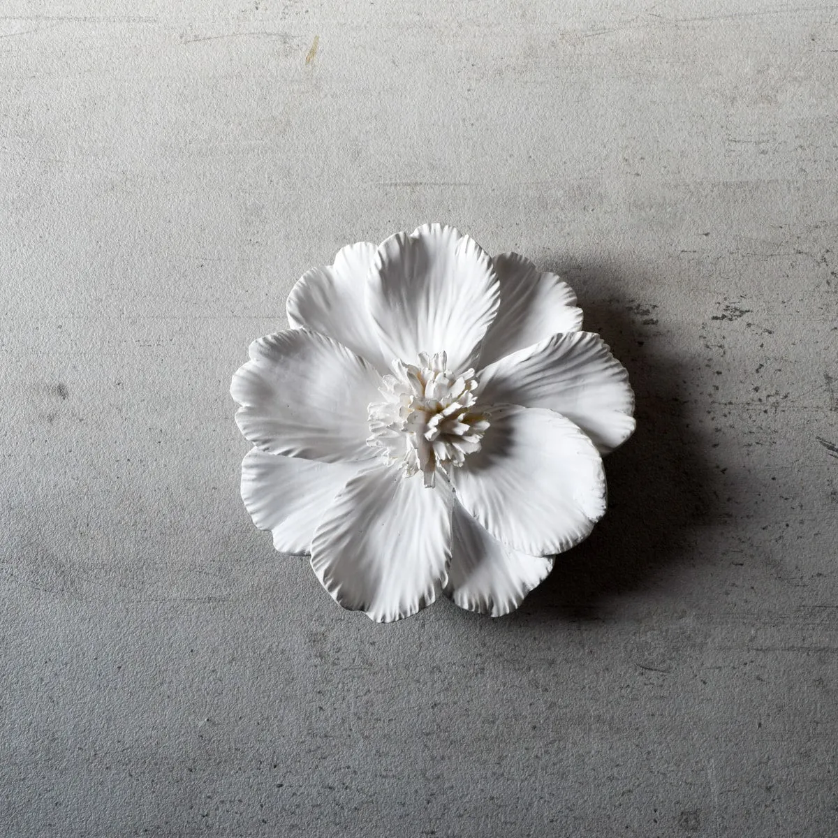 Home Artisan Peony Ceramic Flowers Wall Sculpture (White) - Large
