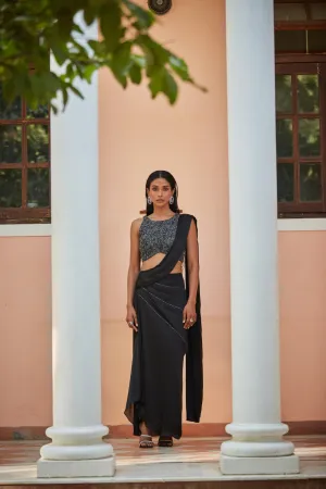 Kareena-Black Concept Sari