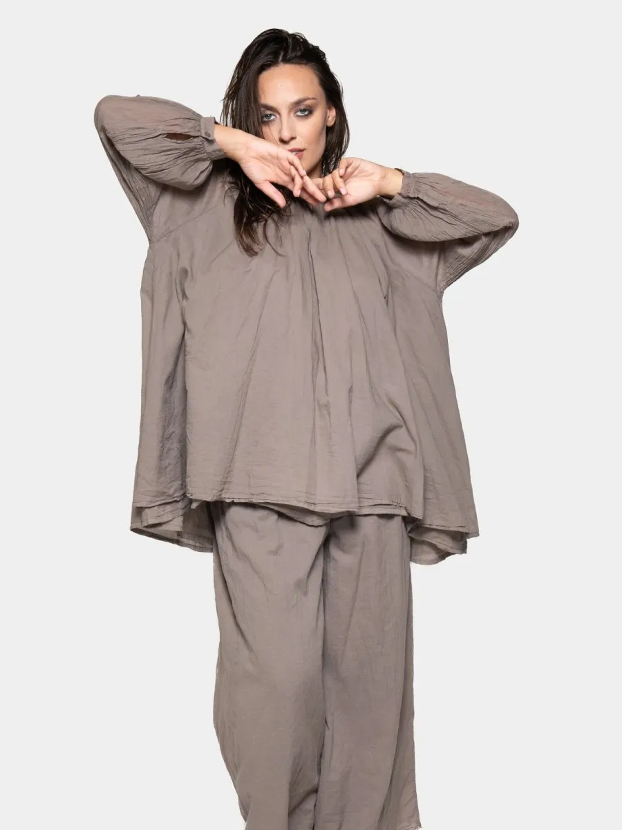 Keyhole Neck Long Sleeve Top