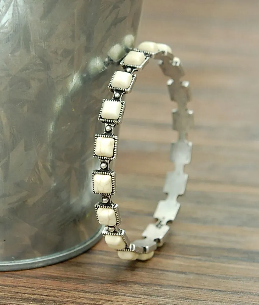 Lizzie Fashion Stone Bangle