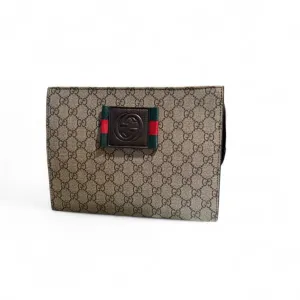 Luxury Monogram Clutch Bag 💼 – Inspired by Classic Gucci Elegance