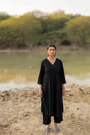 Noir Elegance Kurta Set