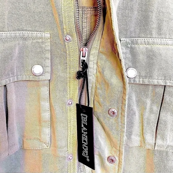 NWT BLANK NYC Here and Now Cropped Utility Jacket Green Size Small