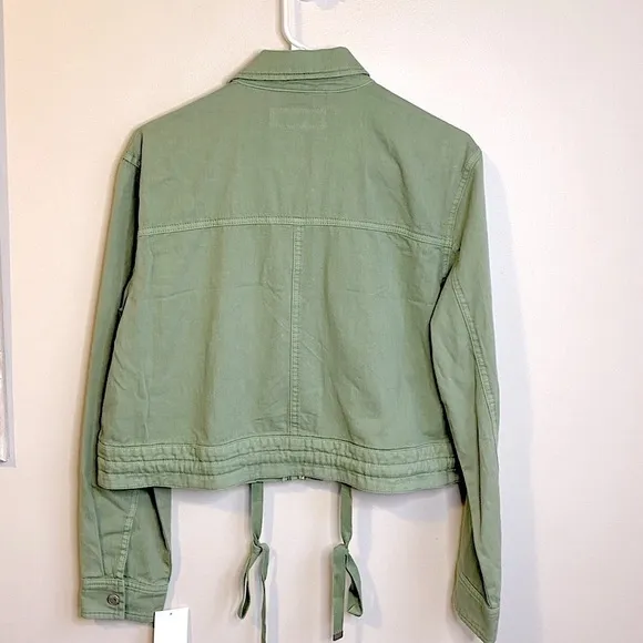 NWT BLANK NYC Here and Now Cropped Utility Jacket Green Size Small