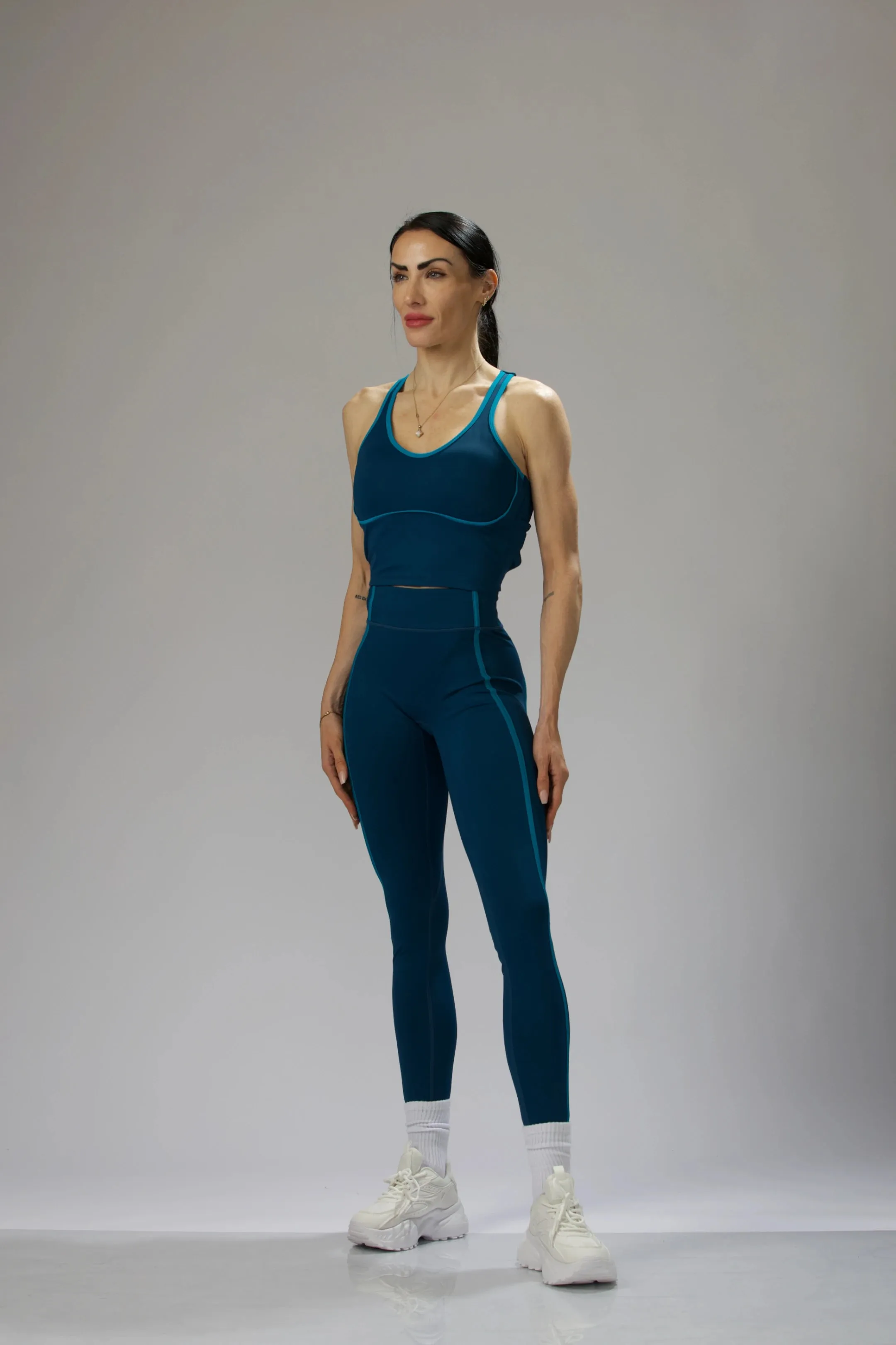 Precision Contour Training Leggings