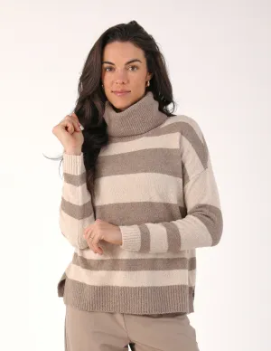 Shelly Turtleneck: Oatmilk/Latte