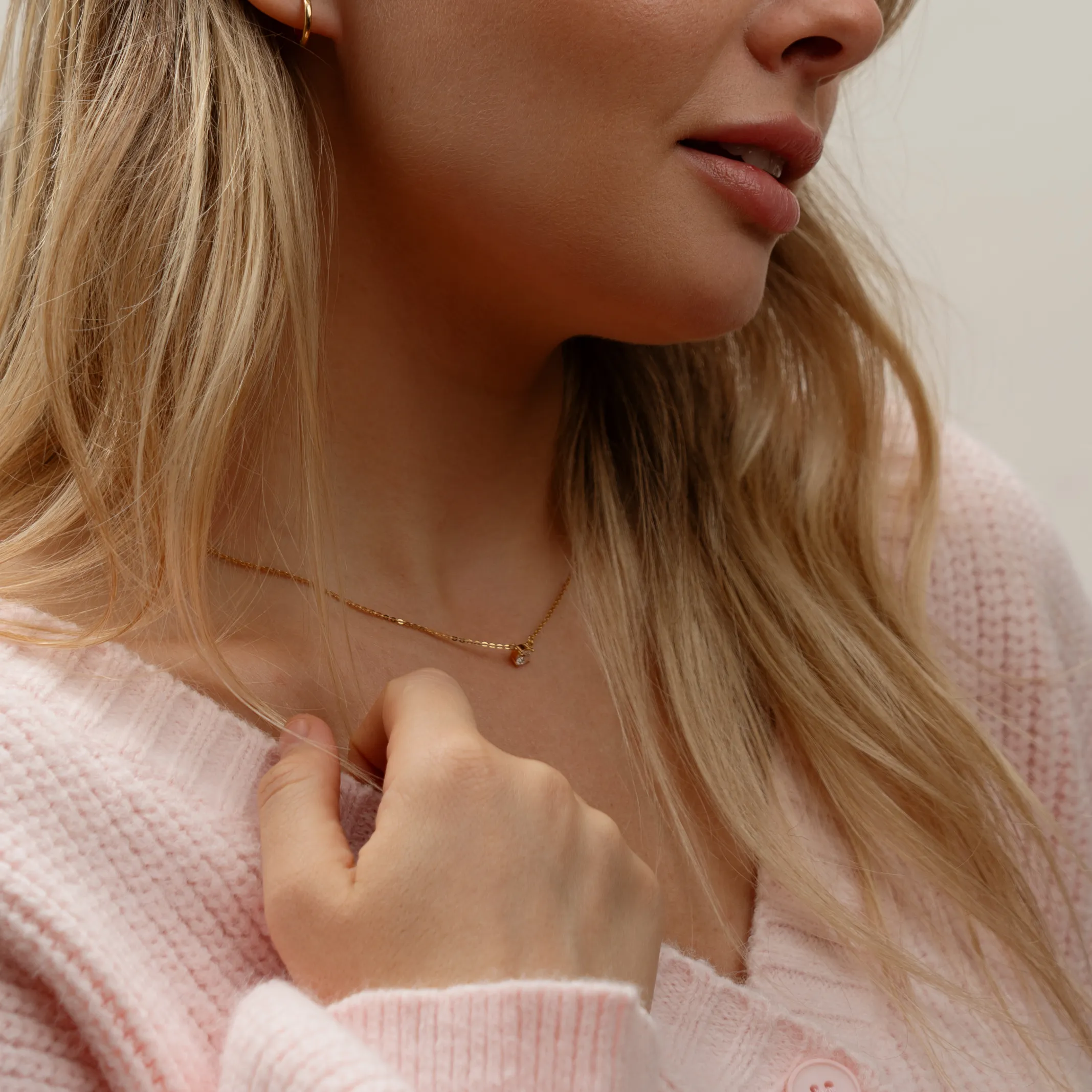 SINGLE STONE NECKLACE