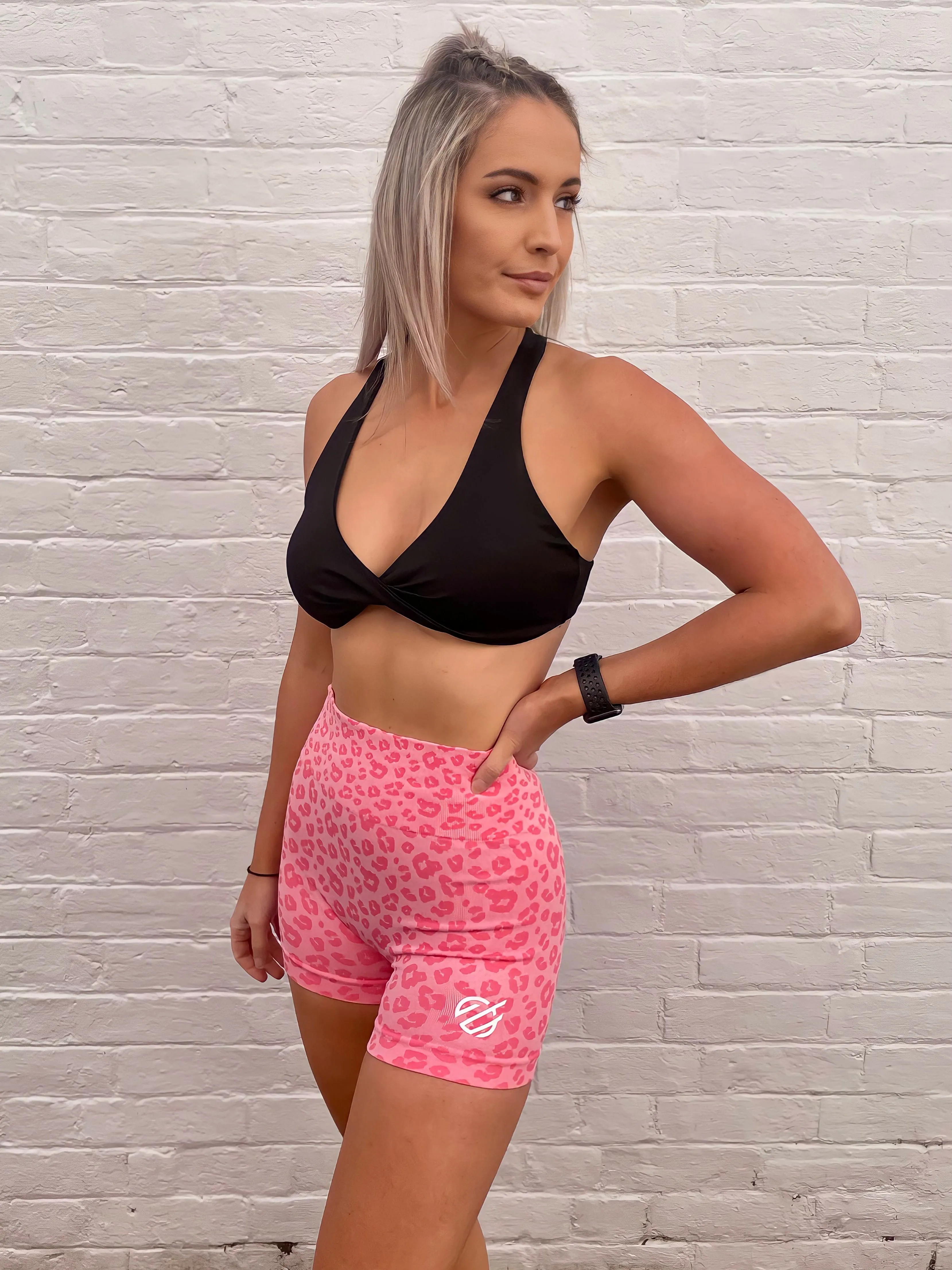 SKYE SPORTS BRA in BLACK