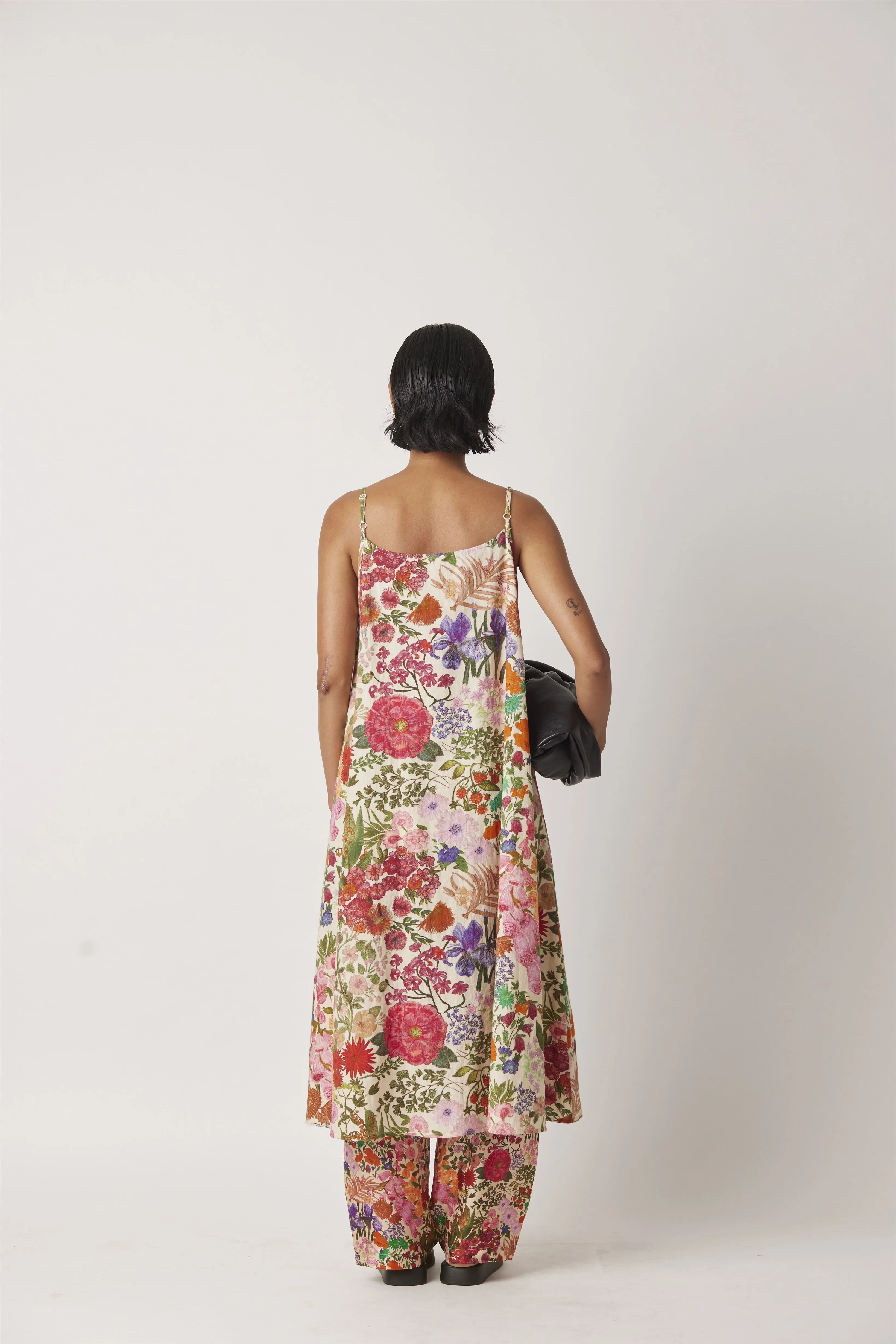 Summer Dress Slip Khadi Imfy Floral-The Chalk Floral Story-Fashion Edit-Yc14D-50 Yc14Fl-05-Yavi