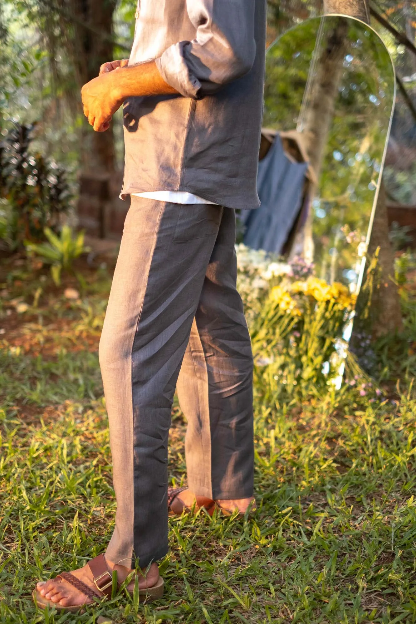 The Linen Pull-up Pants