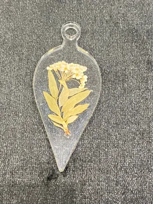 Transparent Suncatcher with Dried White Flowers