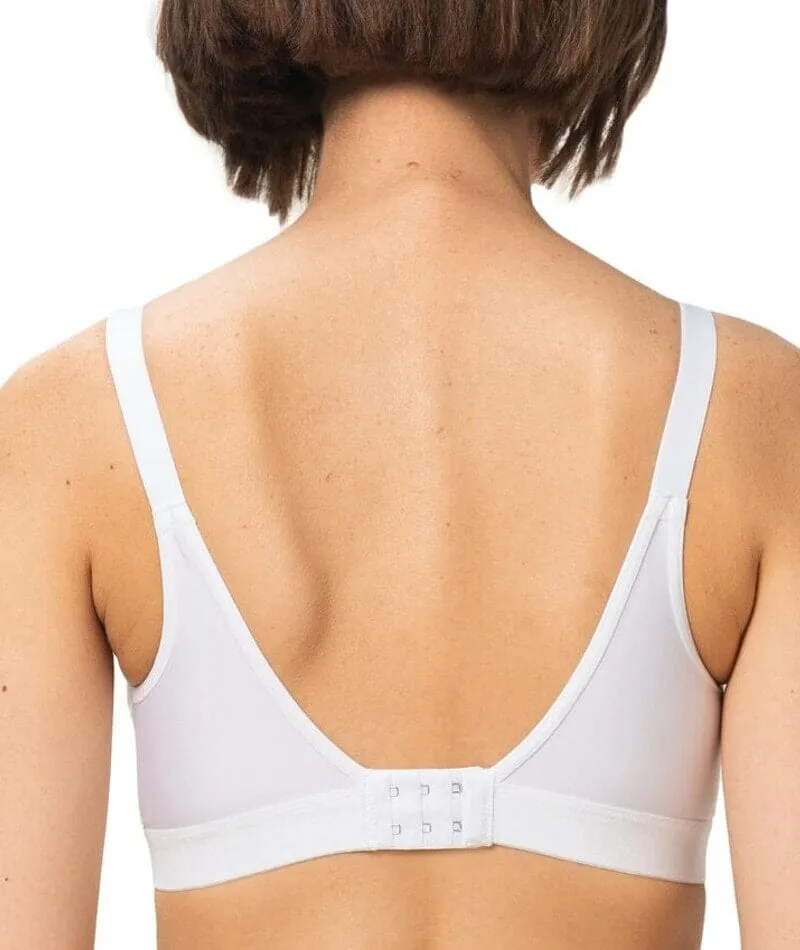 Triumph Triaction Wellness Wire-free Sports Bra - White
