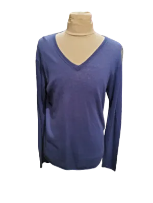 V-neck sweater