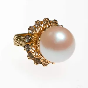 Vintage Faux Pearl and Diamante Crystal Cocktail Ring