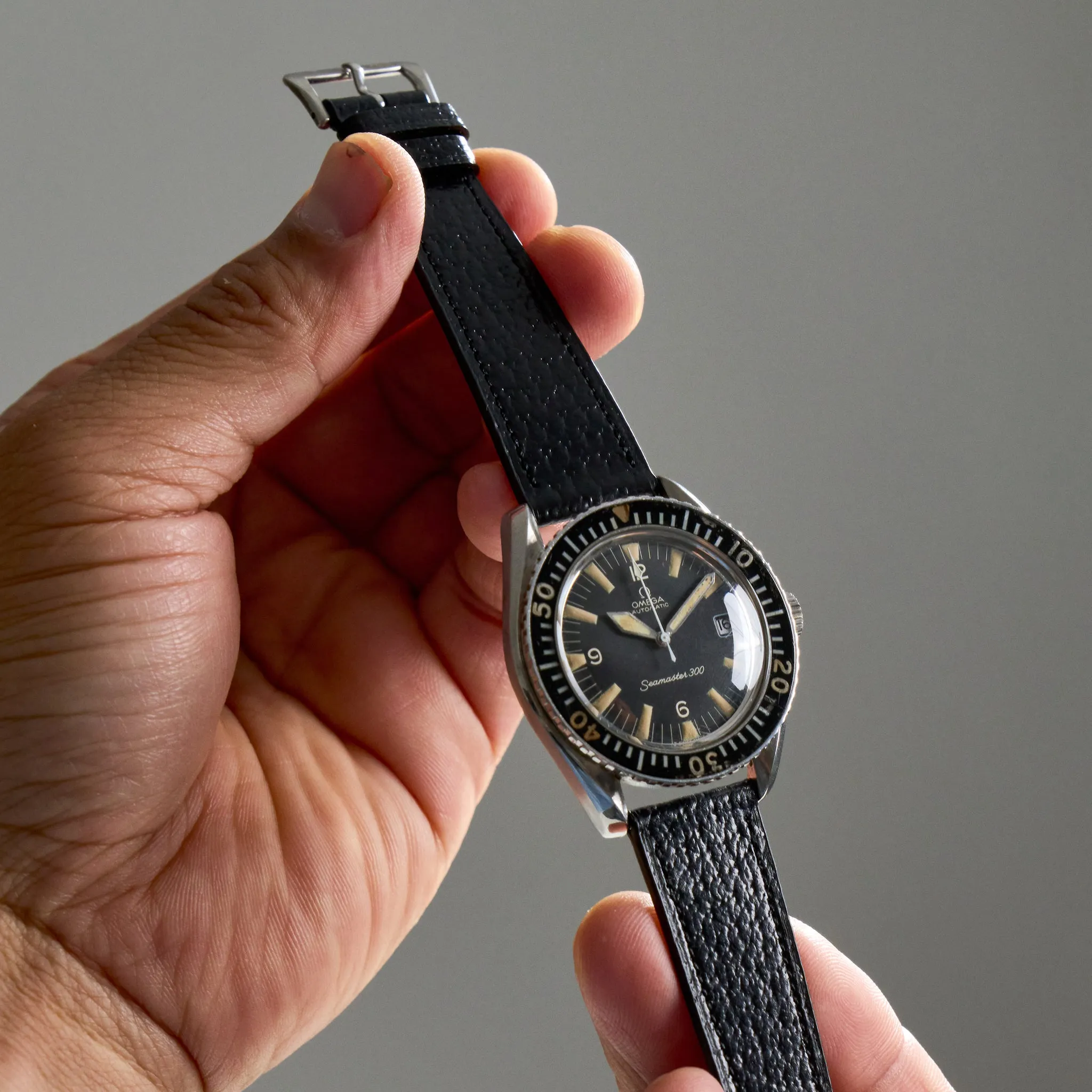 VINTAGE PIGSKIN BLACK STANDARD STRAP