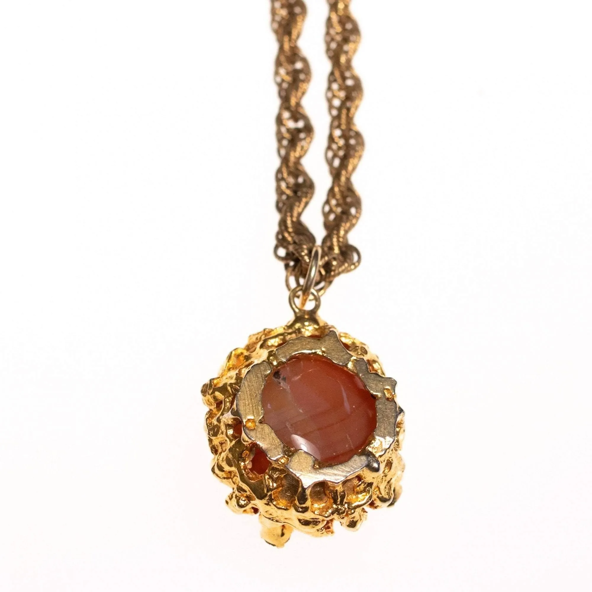 Vintage Unsigned Castlecliff Striped Agate Brutalist Modern Pendant Necklace