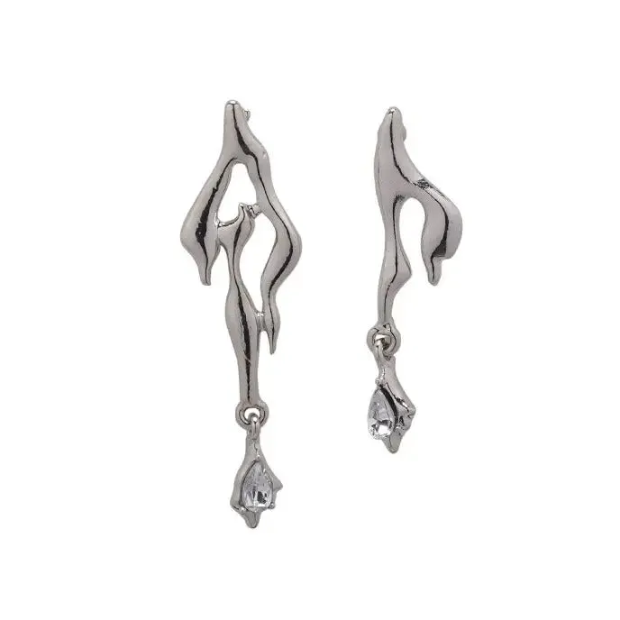 Y2K Aesthetic Earrings to Elevate Your Jacket Style